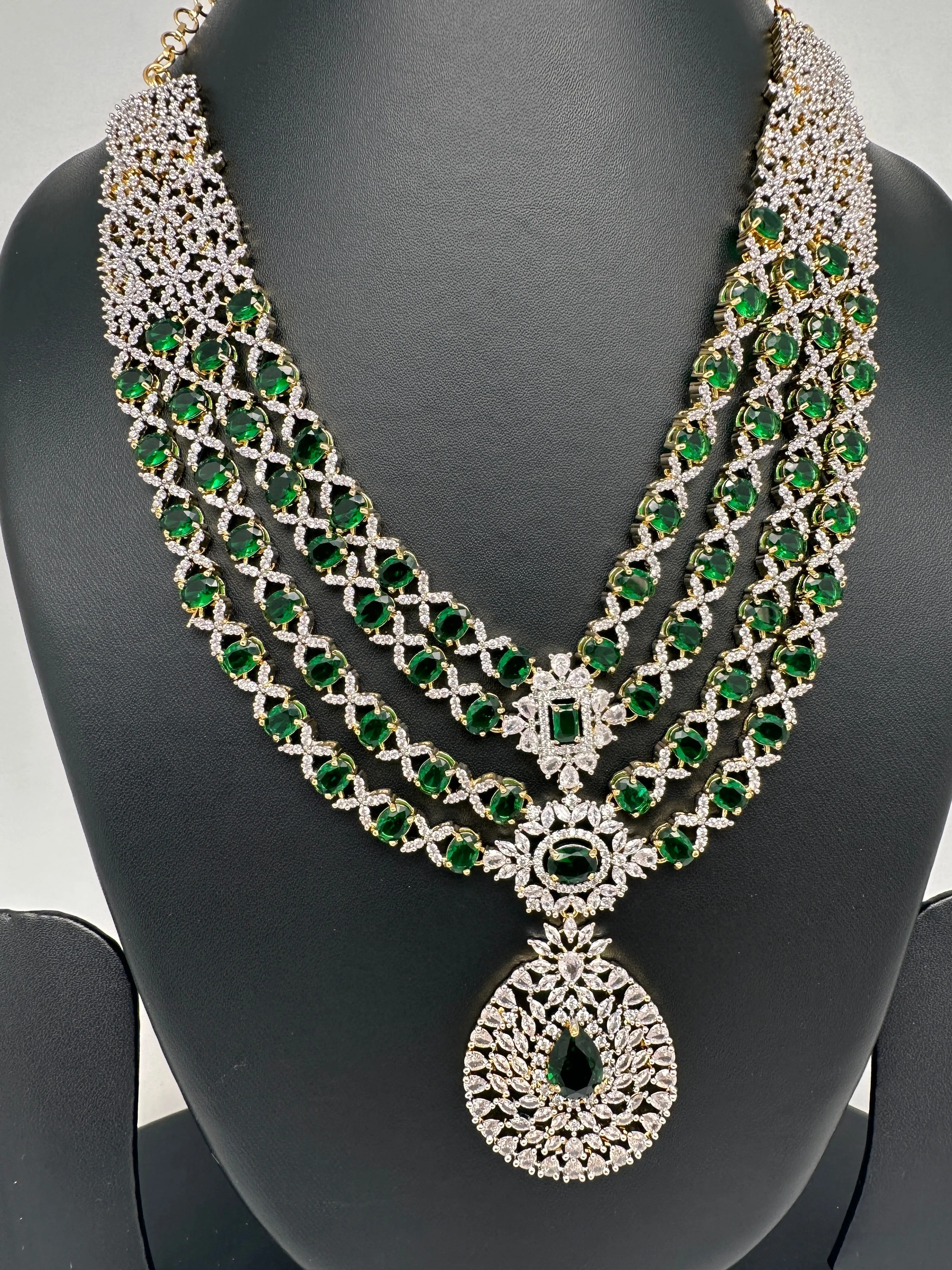 AD Color Stone four layer Short Necklace
